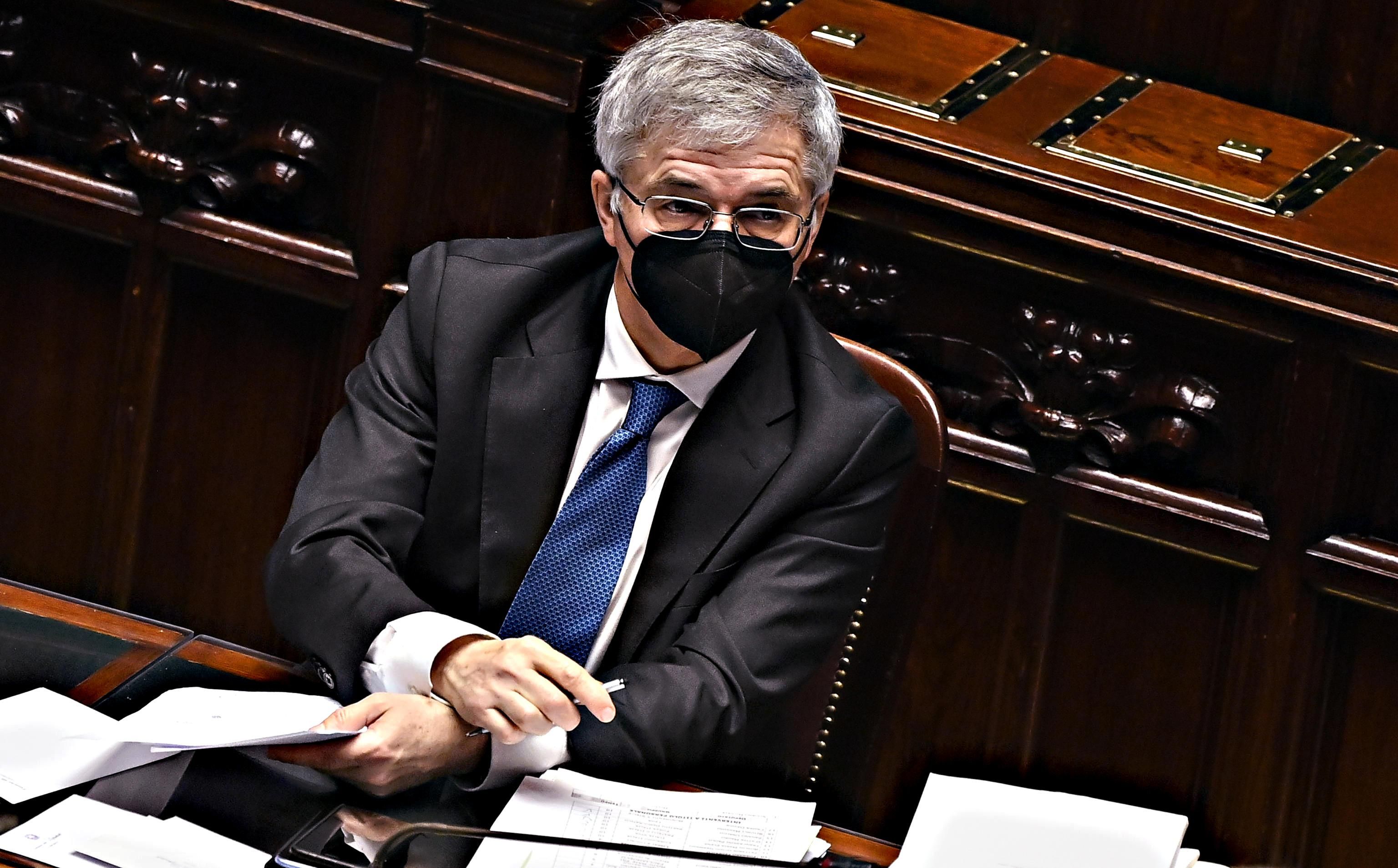 Meglio far slittare la delega fiscale