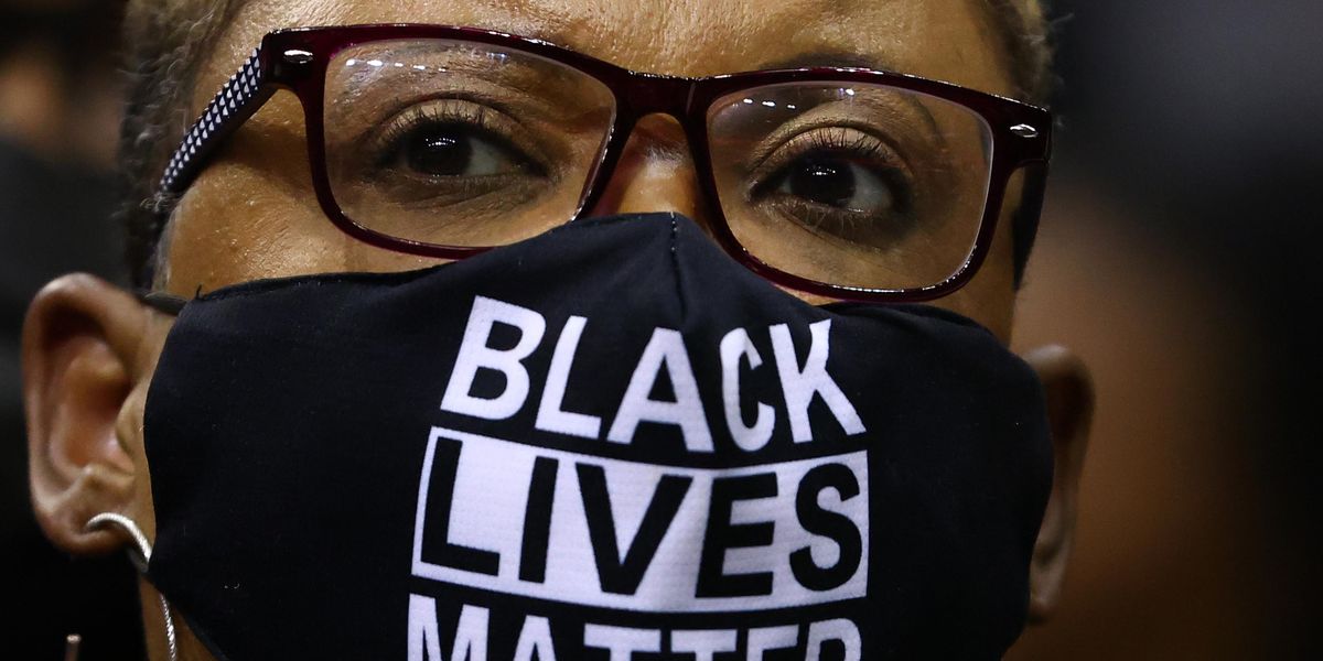 Whole Foods argues it has a constitutional right to ban its employees from wearing ‘Black Lives Matter’ masks Whole Foods argues it has a constitutional right to ban its employees from wearing ‘Black Lives Matter’ masks