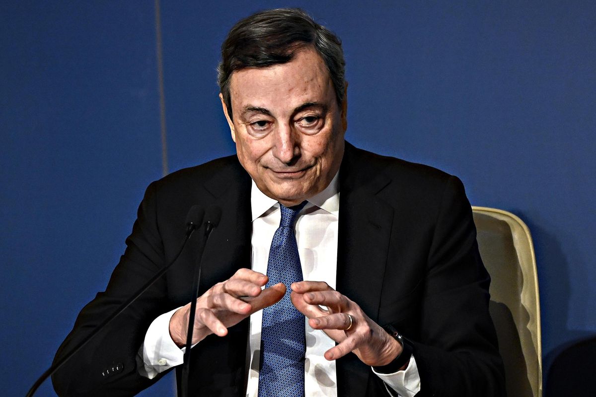 Quirinale, si vota da lunedì 24. Spunta l'ipotesi Draghi+Ursula