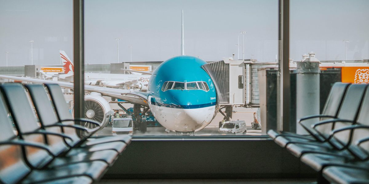 People Share The Best Airport Hacks They Know