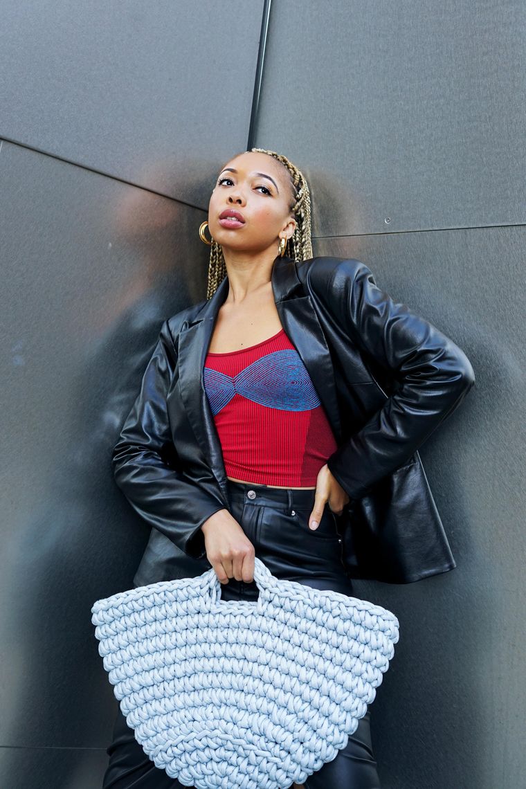 The Oversized Tote Bag Trend - xoNecole: Lifestyle, Culture, Love, Wellness