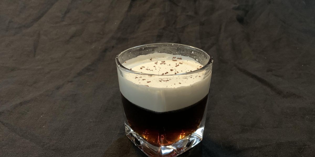 Welcome To Wonkette Happy Hour, With This Week's Cocktail, The White Russian! - Vimarsana News