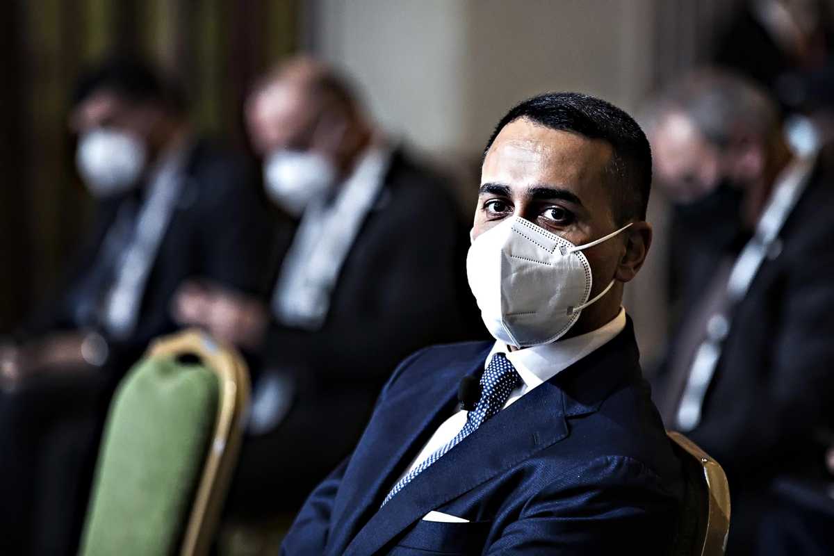 Nell’inchiesta su Grillo c’è il comizio con Di Maio: «L’Ue sblocchi quella legge»