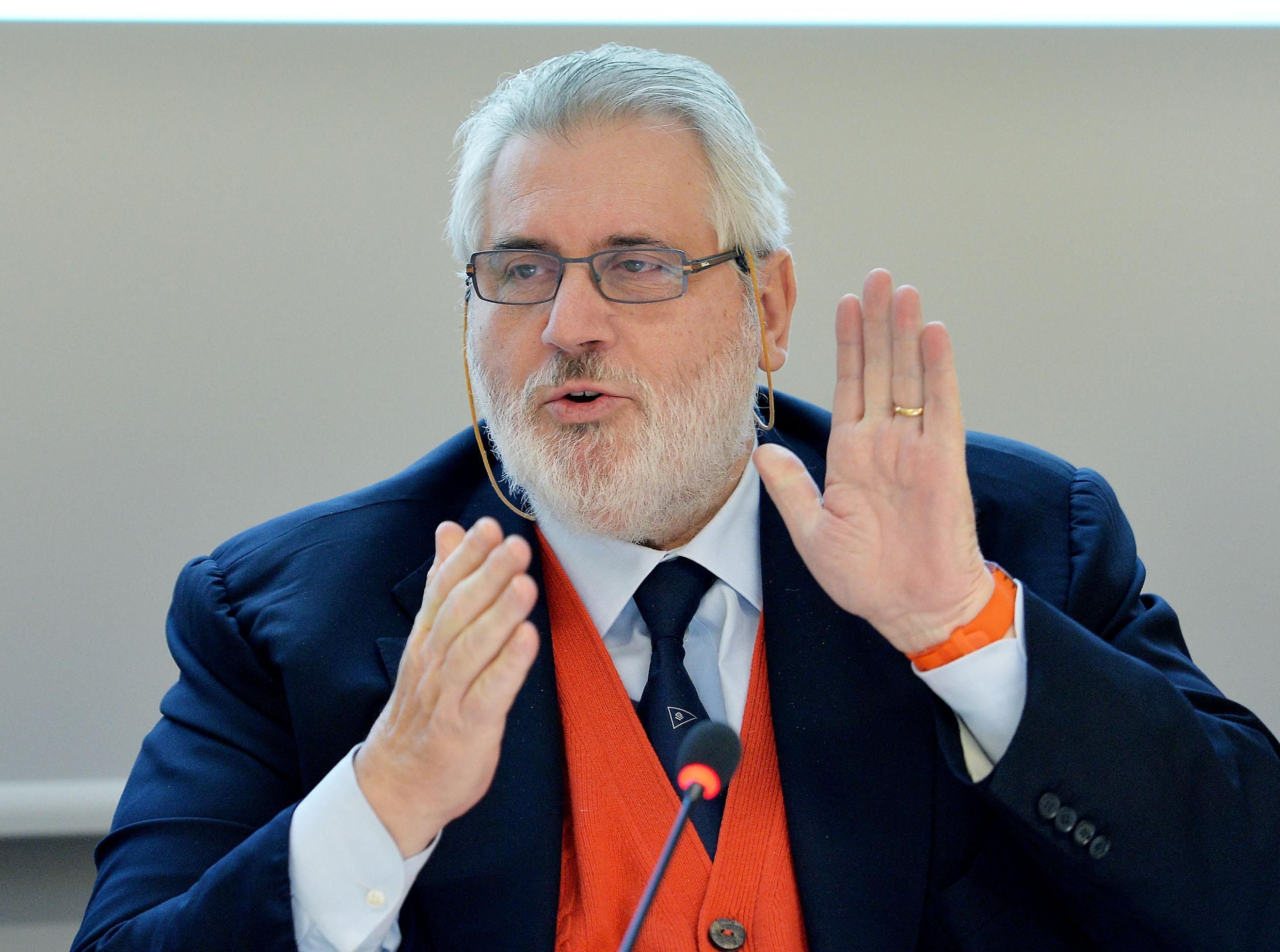 Il debito Tirrenia finito a Prelios. Palenzona e l’incrocio di poltrone