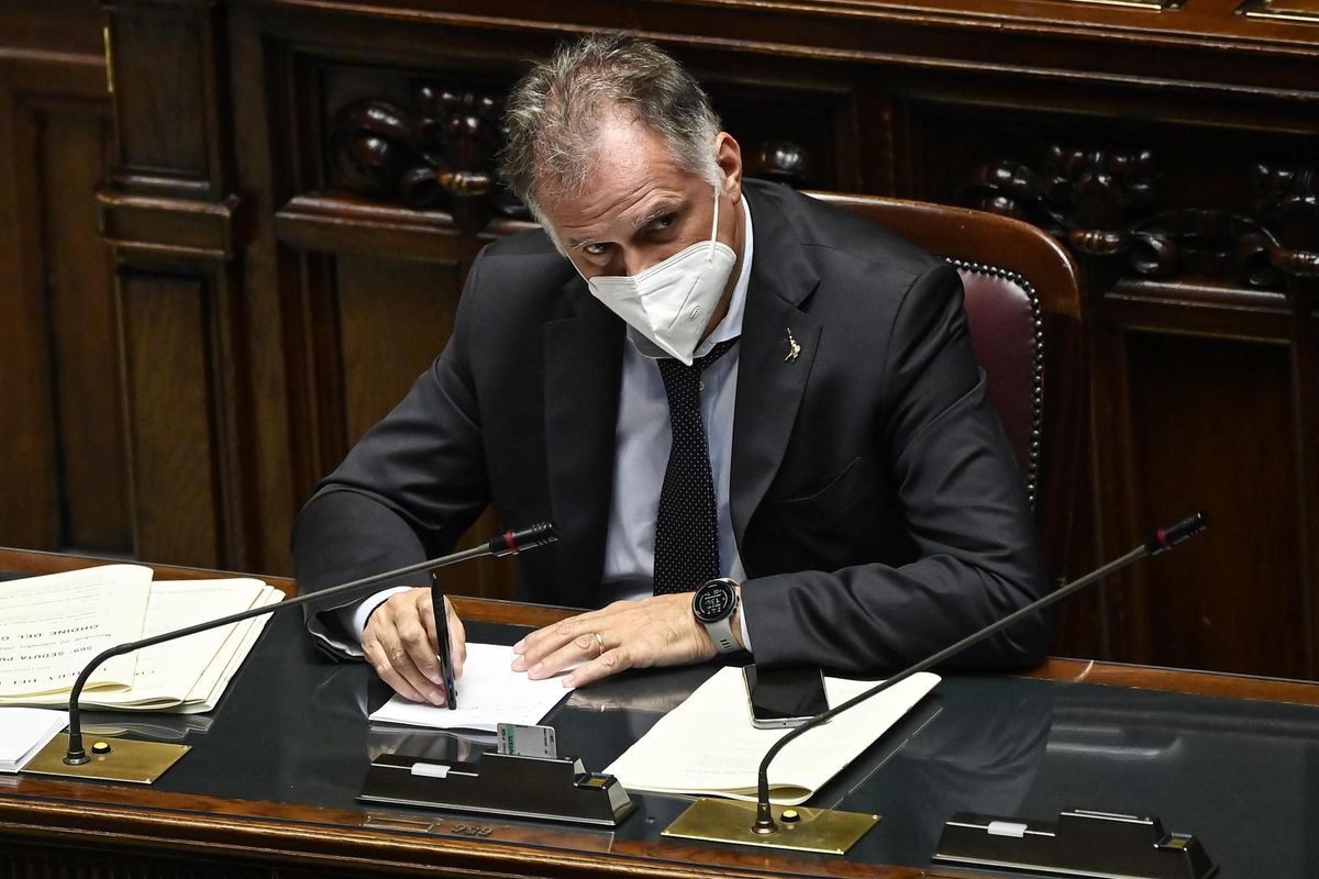 Garavaglia: «Il green pass ha la data di scadenza. Ora si deve tornare alla normalità»