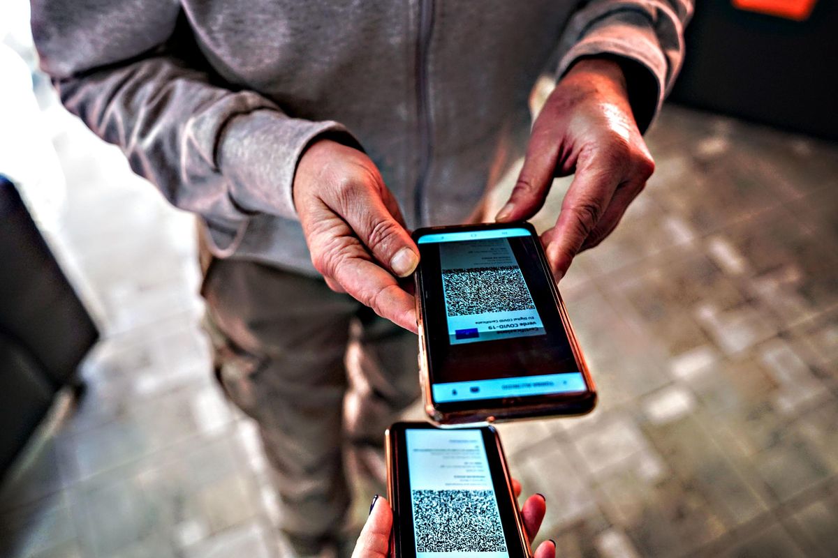 Senza pass via reddito e un pezzo di pensione