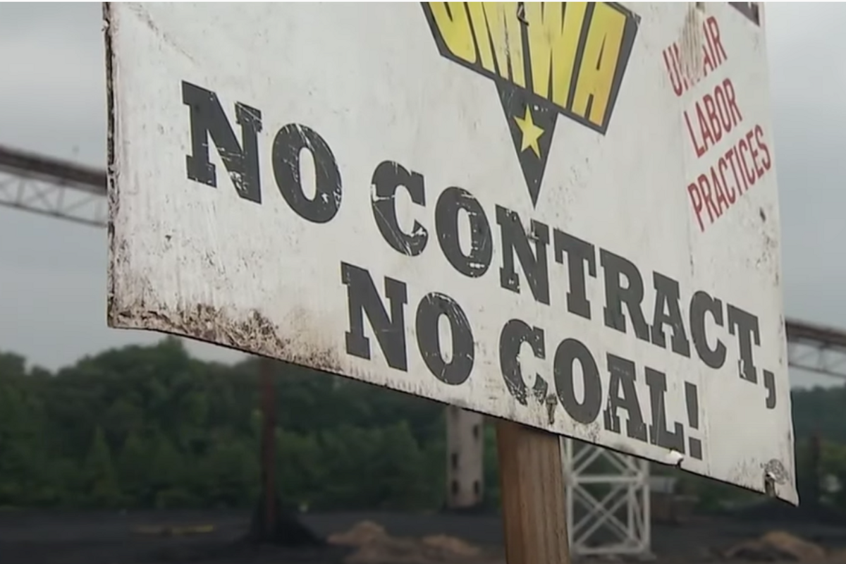 Sanders, Warren, Baldwin Just Sure This Nice Billionaire Larry Fink Would Like To Help Striking Coal Miners!