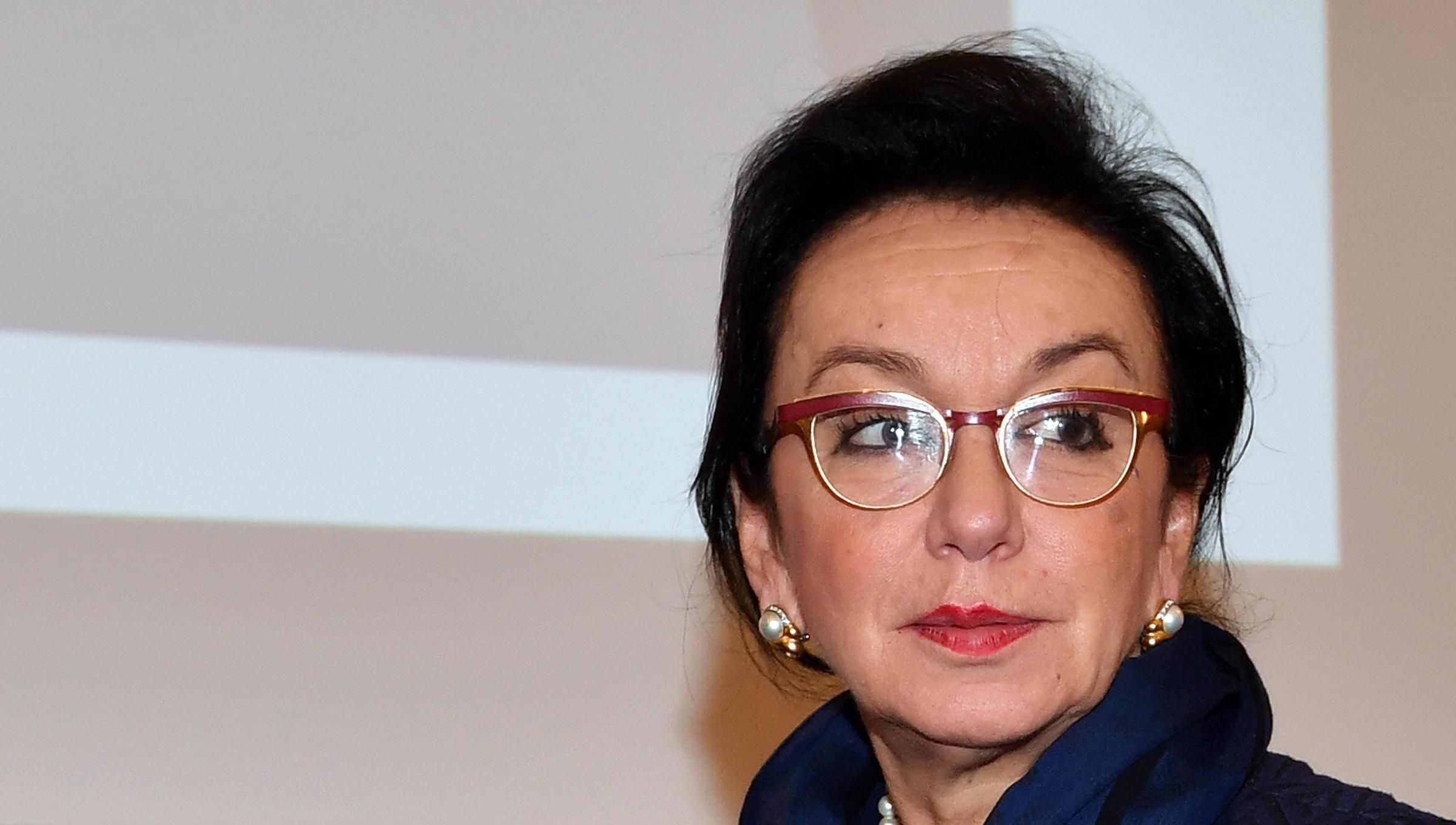 Assunta in Gedi contro la sua volontà per accollare all’Inps parte dello stipendio