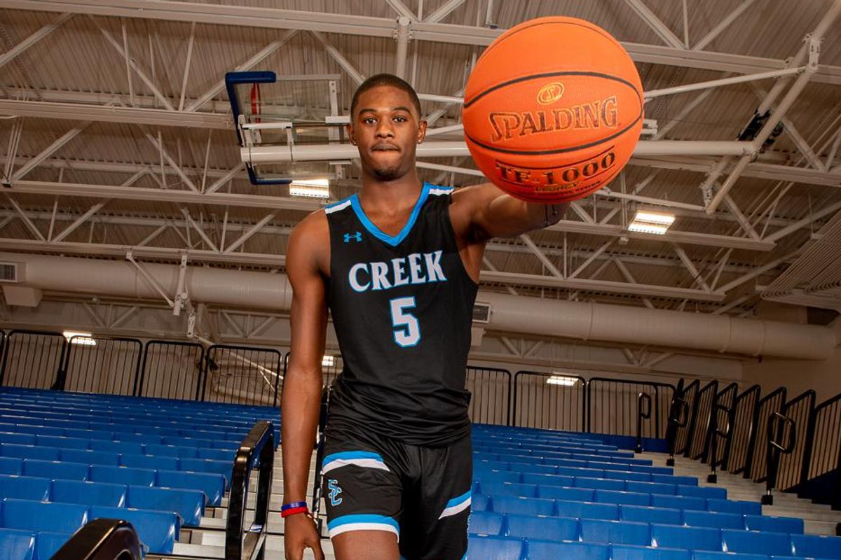 Rim-Breaker: Shadow Creek's Shawn Jones goes viral with backboard-breaking slam
