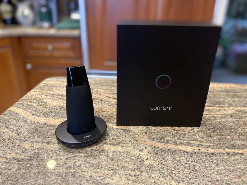 Lumen Metabolism Reader and box on a countertop
