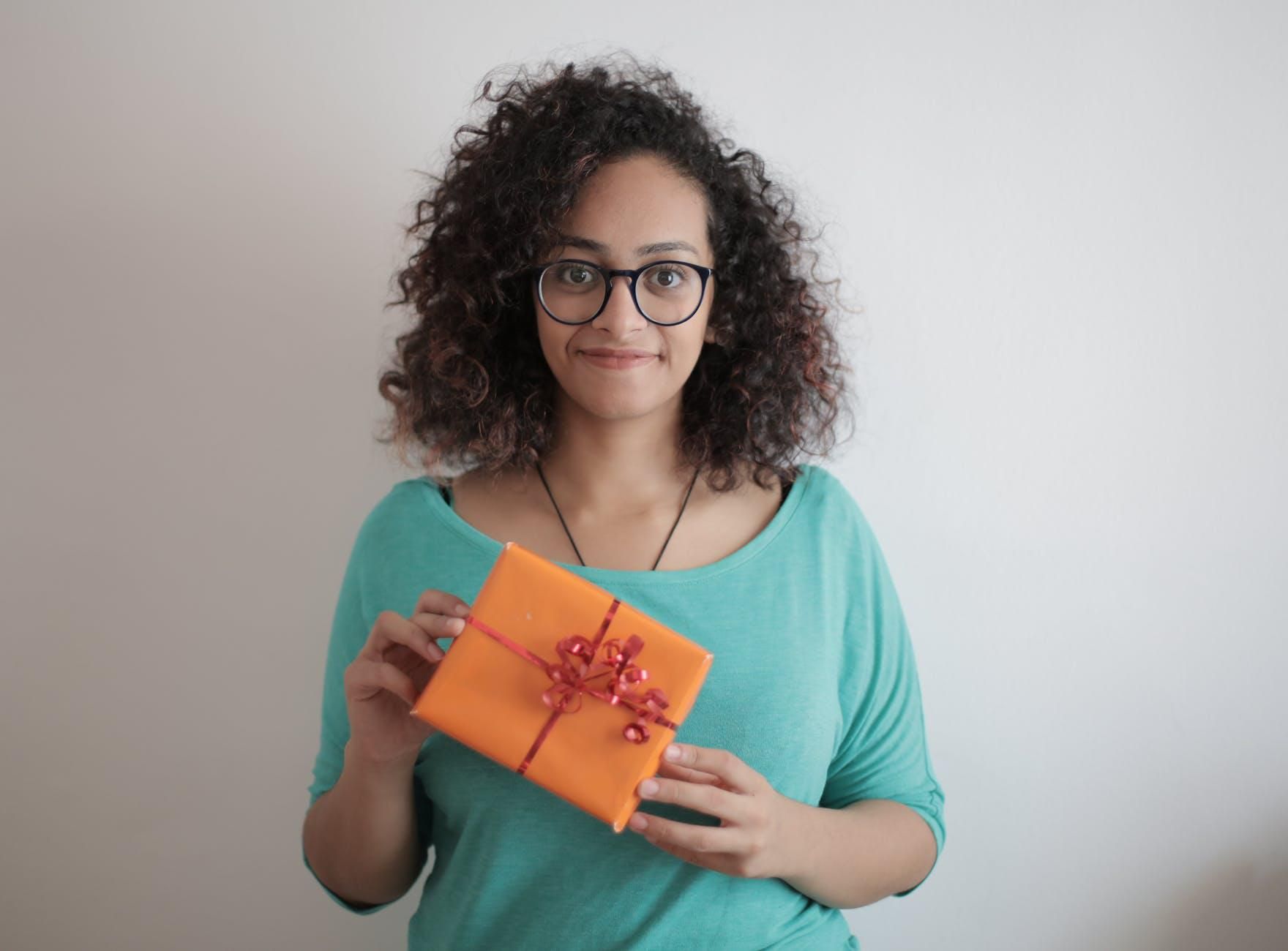 Gift Ideas for those who wear Glasses 