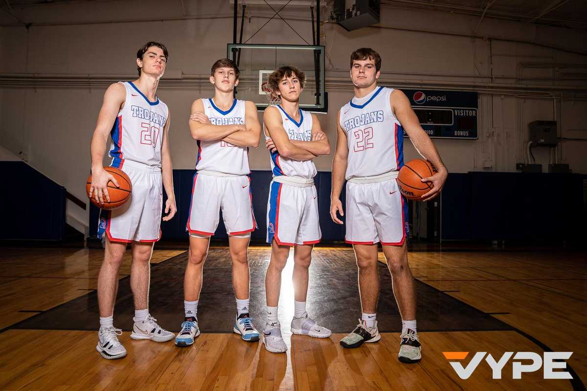 HIGHLIGHT VIDEO: Trinity Christian Academy - Addison boys hoops takes down Nolan Catholic