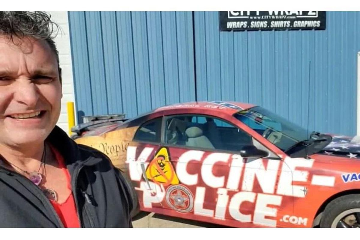 Urine-Drinking 'Vaccine Cop' Weirdo Crosses Anti-Vaxx, Sovereign Citizen Streams