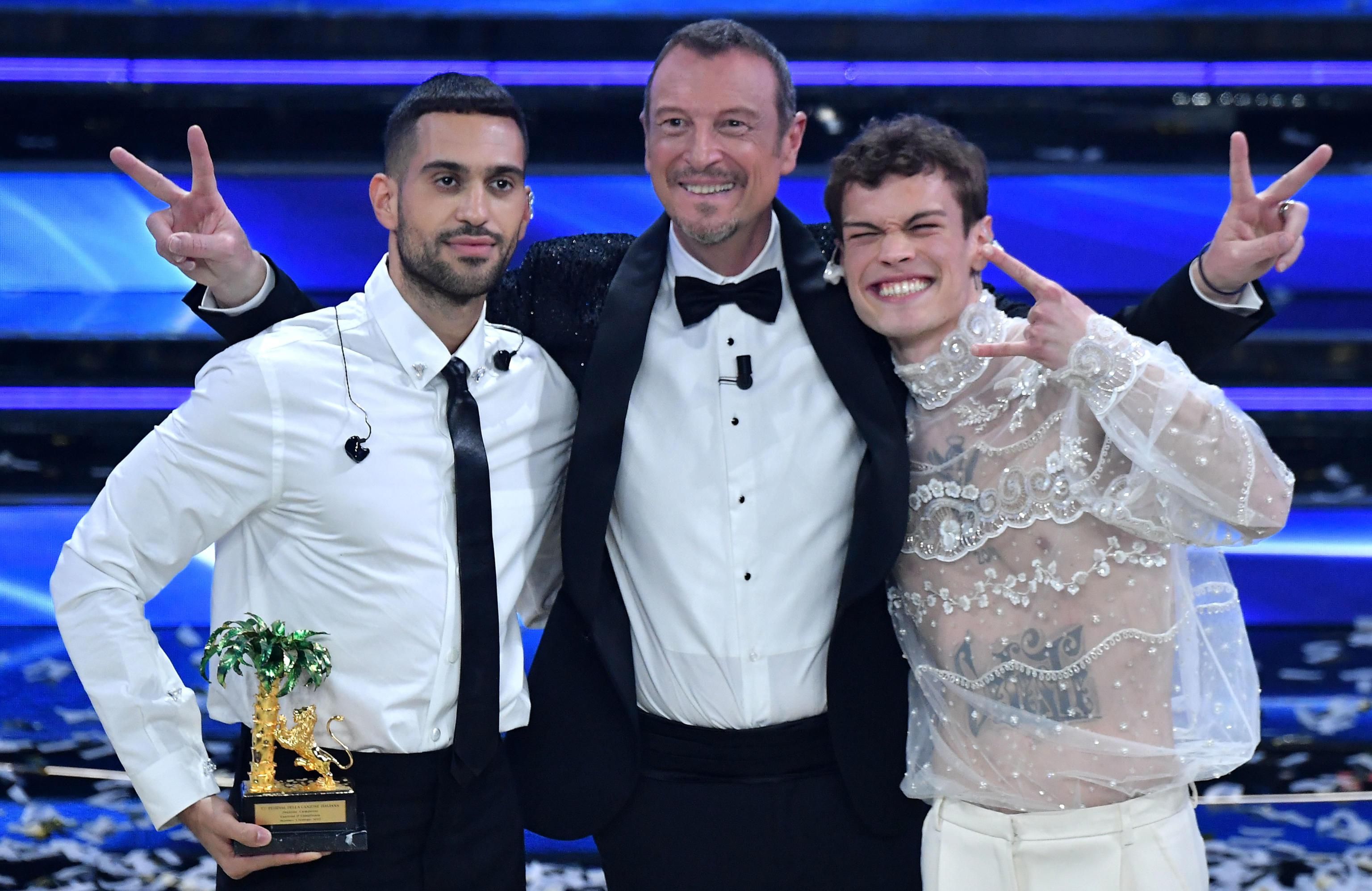 Il Festival vola ma ha due problemi. È schiavo di gender e vittimismo