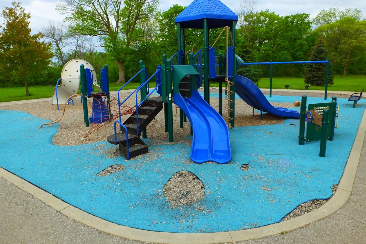 Memphis Anti-Choicers Take Bold Stand Against Playgrounds, Because They Love Children