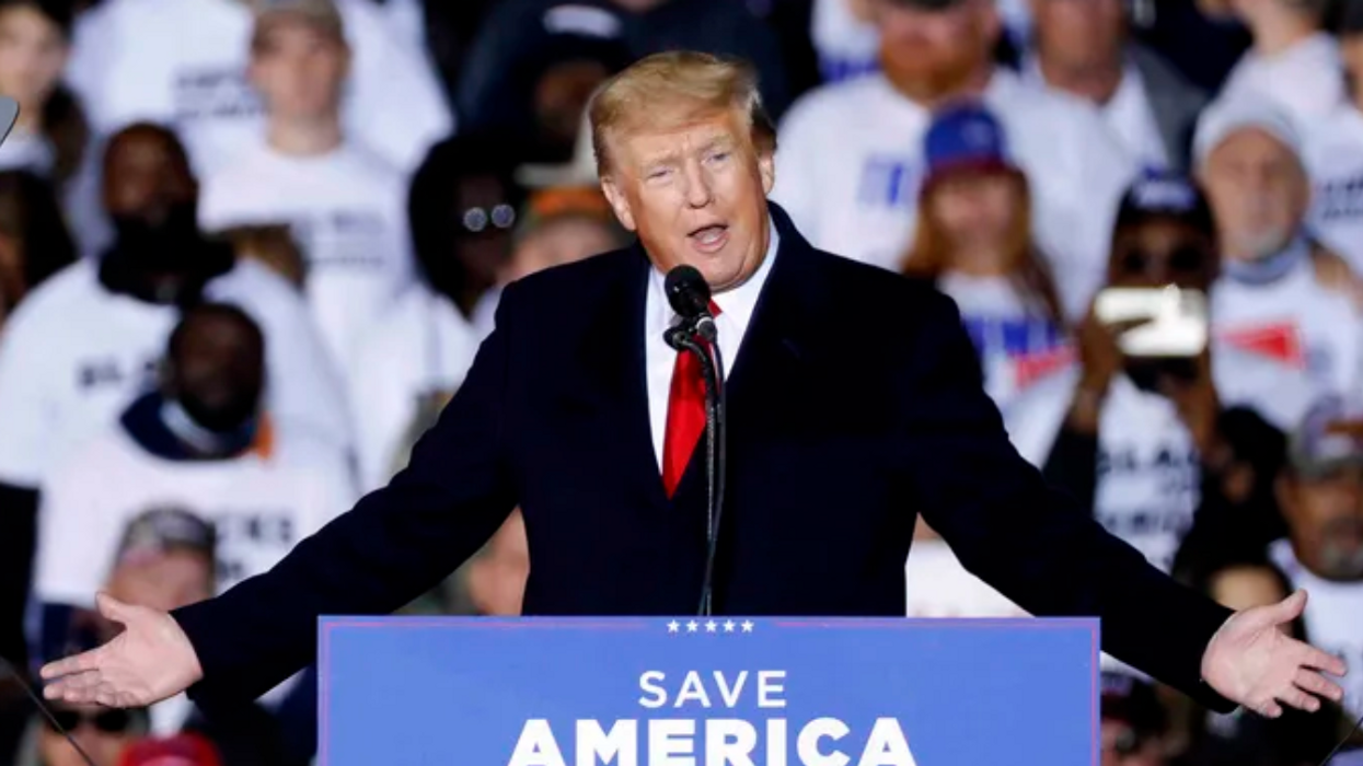 Trump Says He'll Pardon Riot Defendants If He Wins In 2024