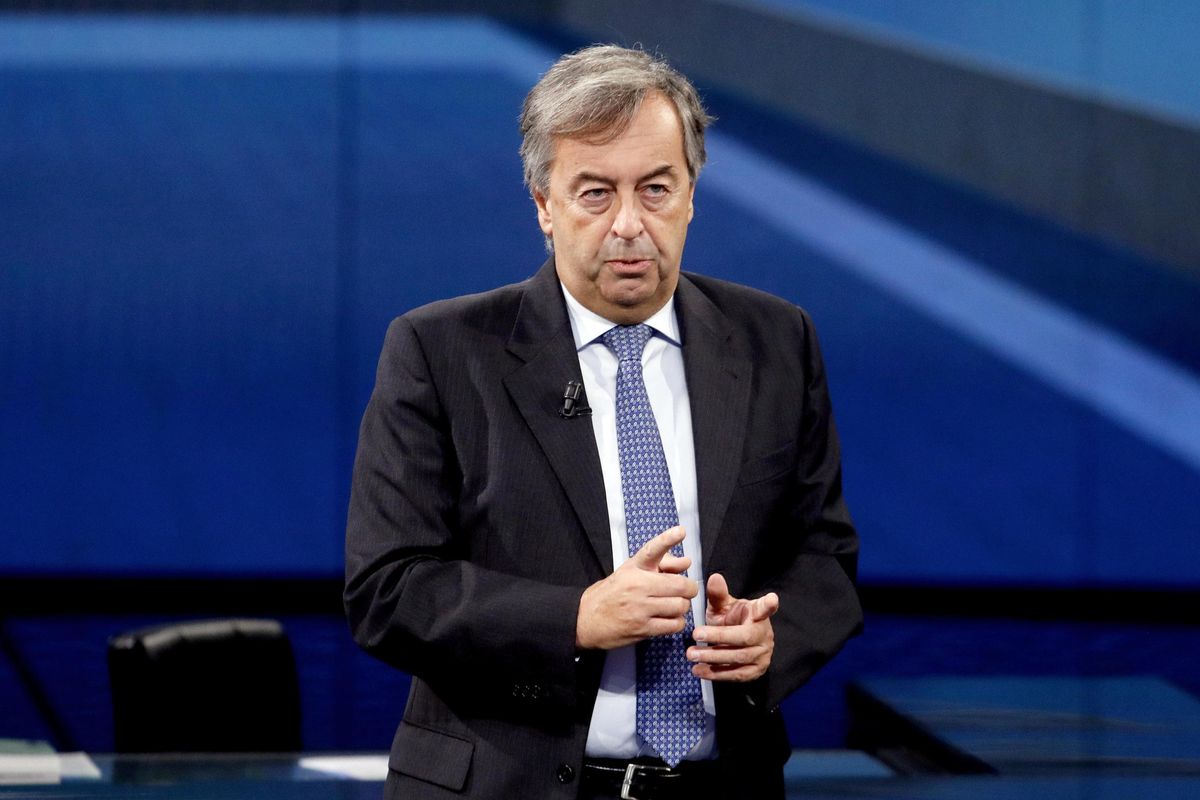 Burioni: in Rai un oracolo, sui social un asino