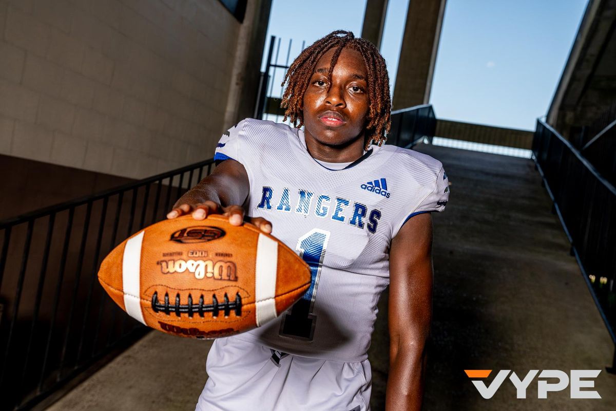 VYPE Locker Talk: Baytown Sterling's Reece Sylvester signs with Washington State on National Signing Day