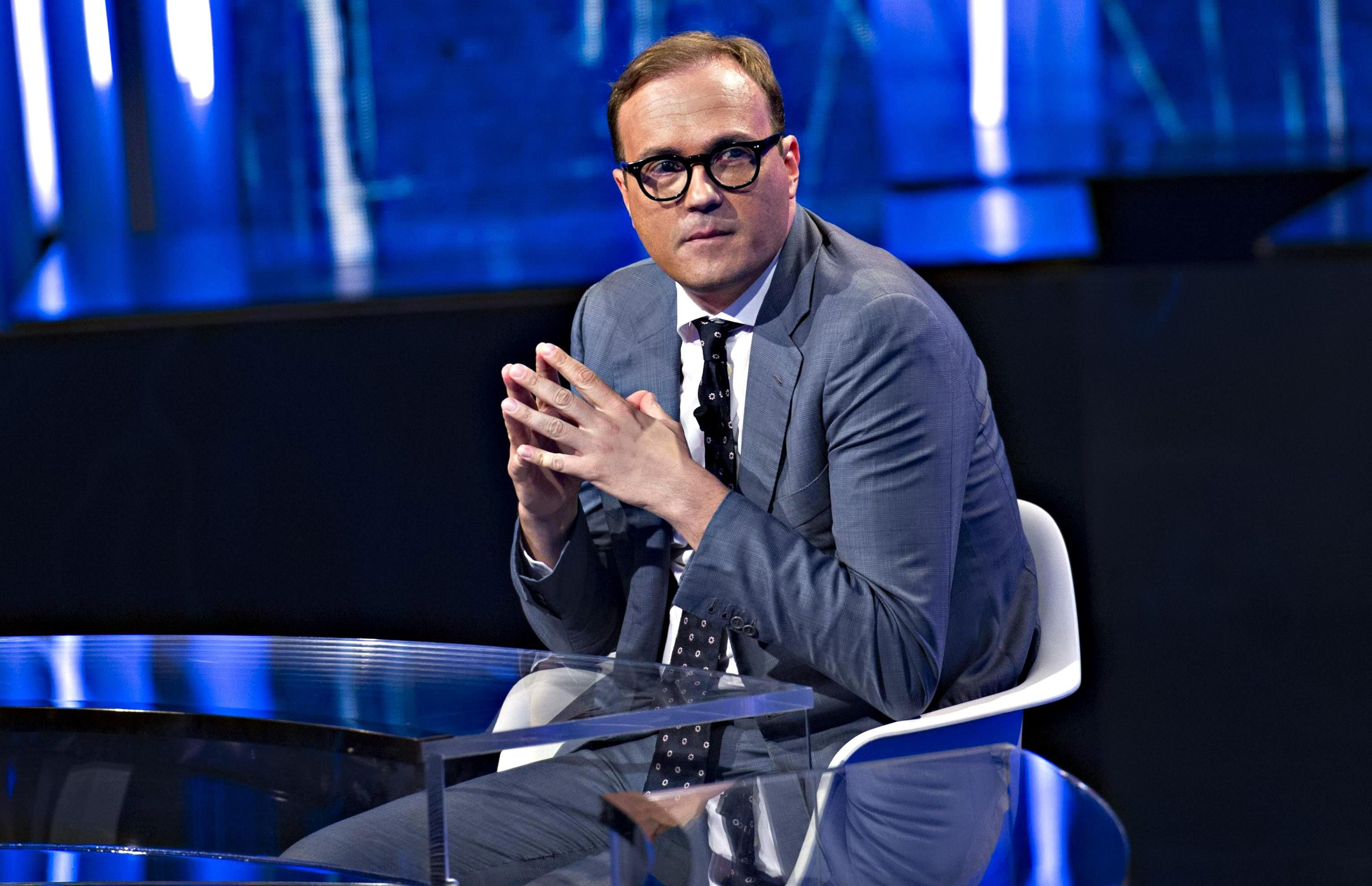 «Quattro consegne di coca a casa». Nelle carte spunta il senatore Cerno