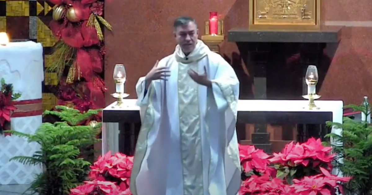 AZ Priest Resigns After Thousands Of Baptisms He Performed Are Now 'Invalid' Over One Wrong Word