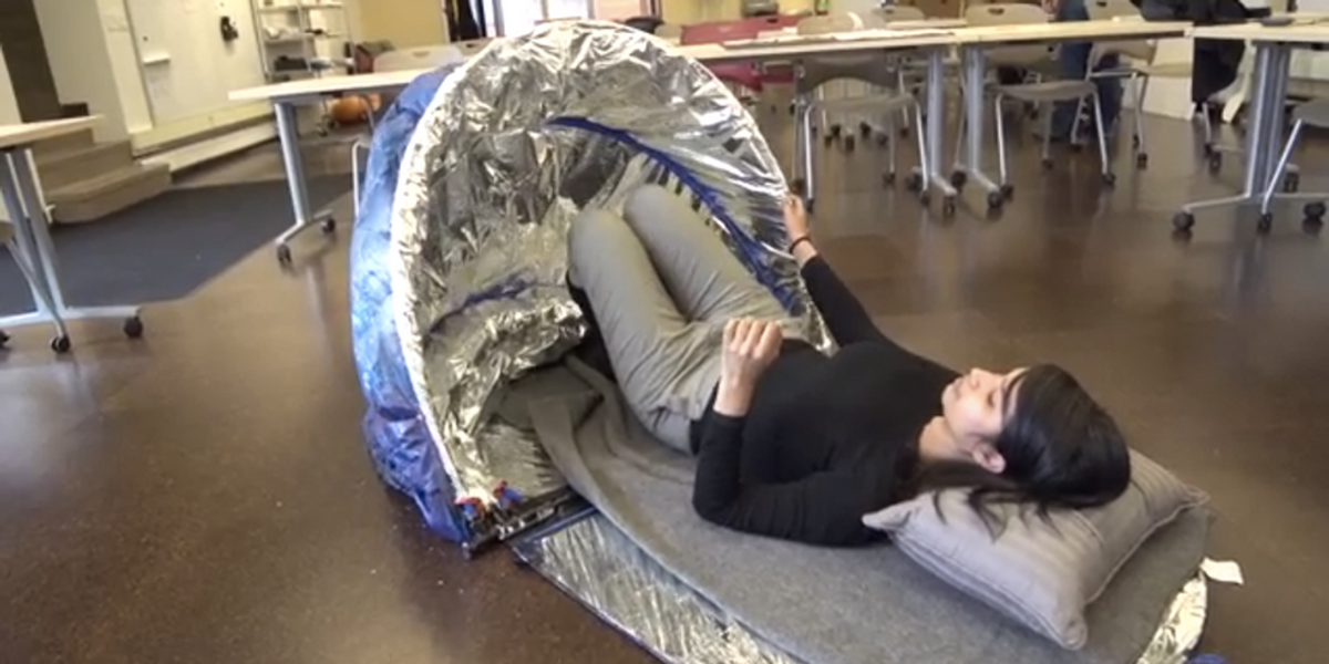 Convertible sleeping bags turn into insulated tents for people experiencing homelessness