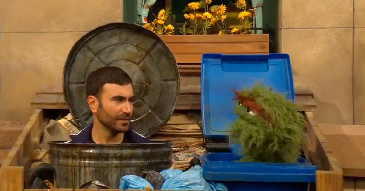 'Ted Lasso' Star Fits Right In With Oscar The Grouch In Hilarious 'Sesame Street' Clip—And Fans Love It