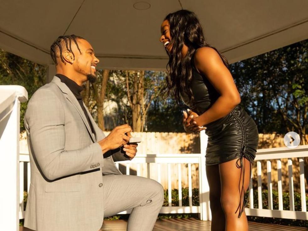 Houston star Simone Biles announces engagement to Texans safety Jonathan Owens