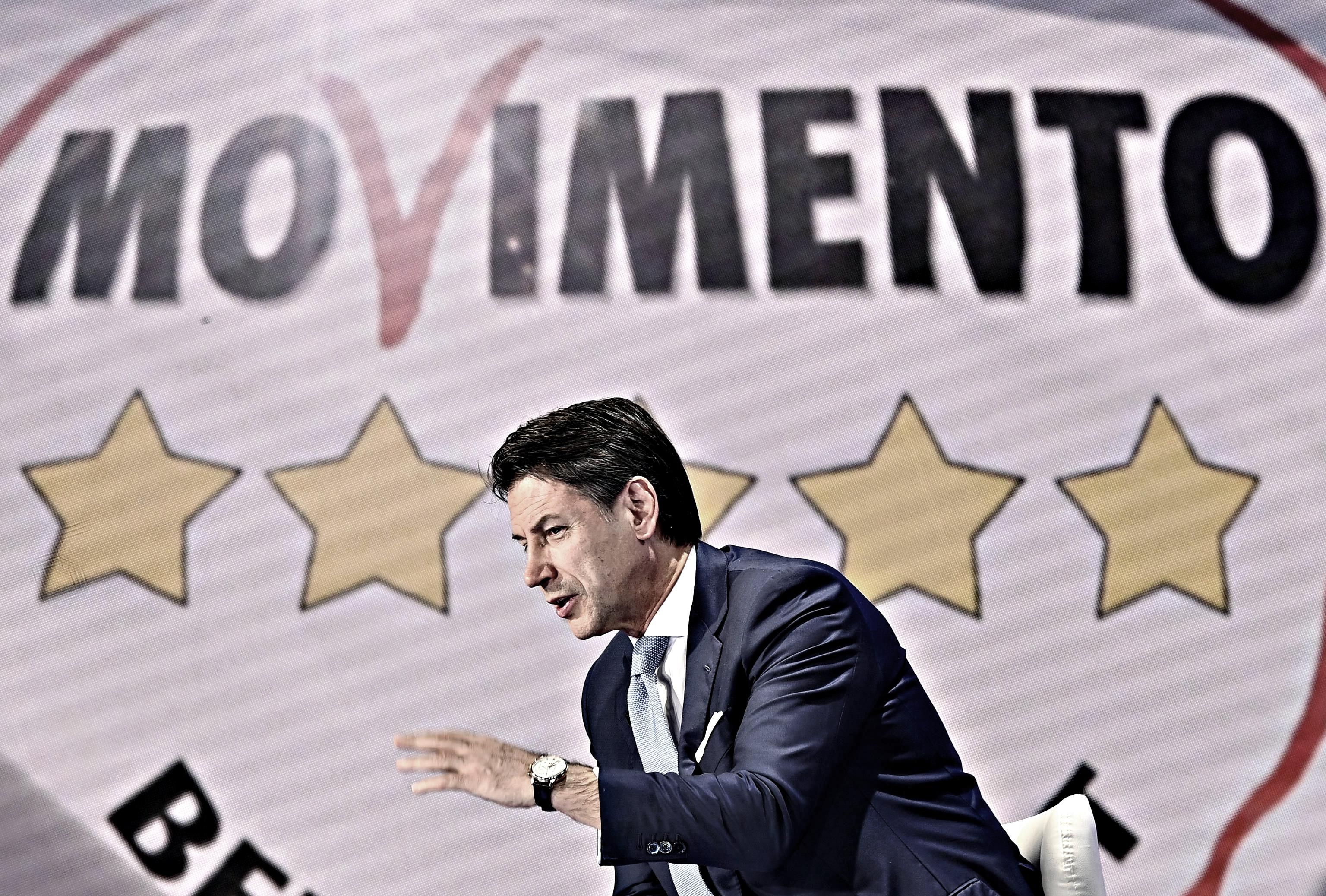 Il Green Pass Spacca Il M5s. Tensione Tra Conte E La Fronda Che Vuole ...