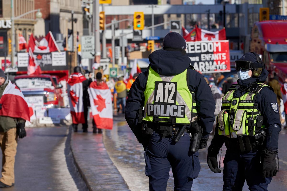 Trudeau adesso fa pure lo sceriffo. Arrestati i leader della protesta sui tir