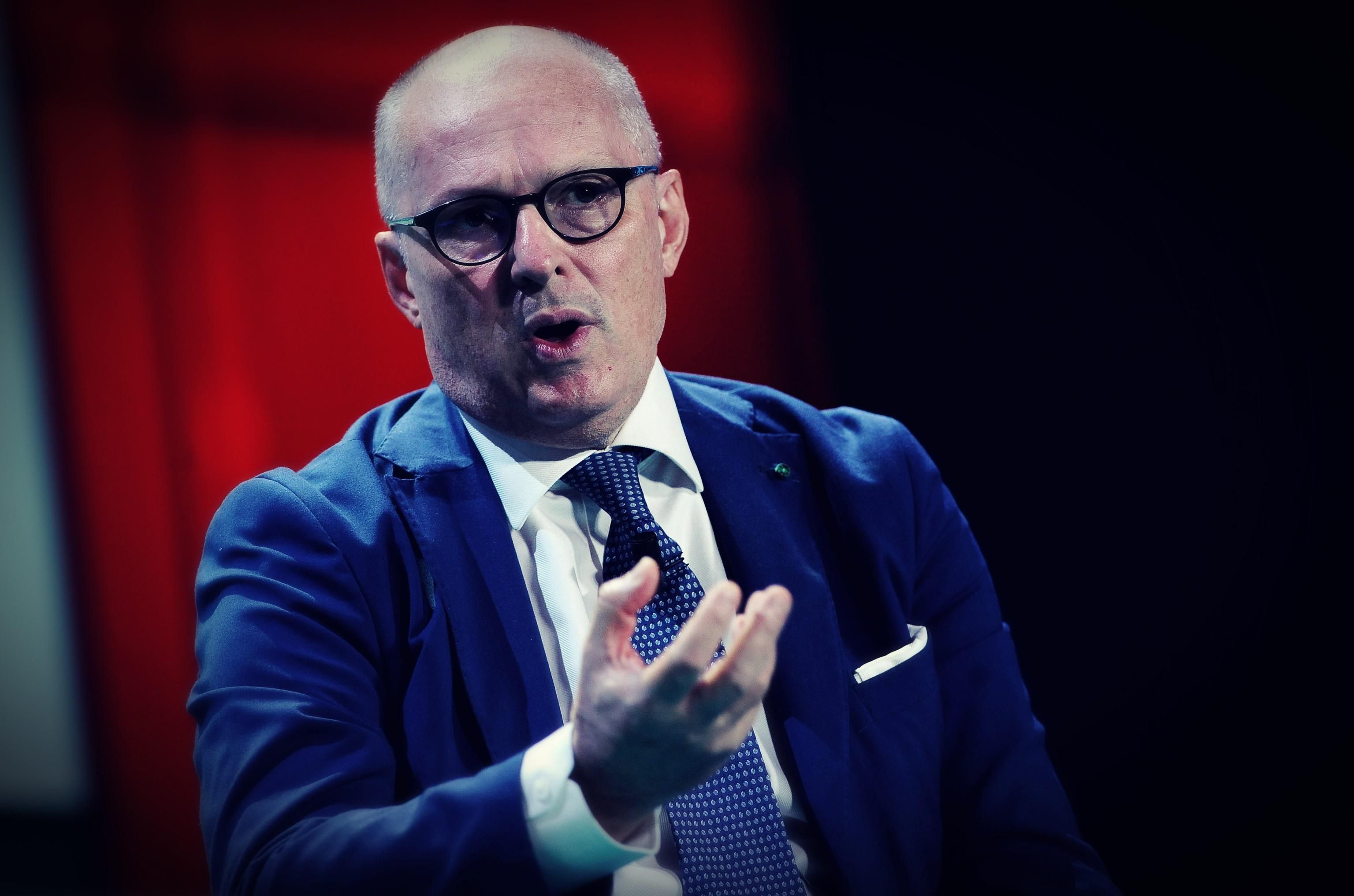 I conflitti d’interessi del talebano Ricciardi