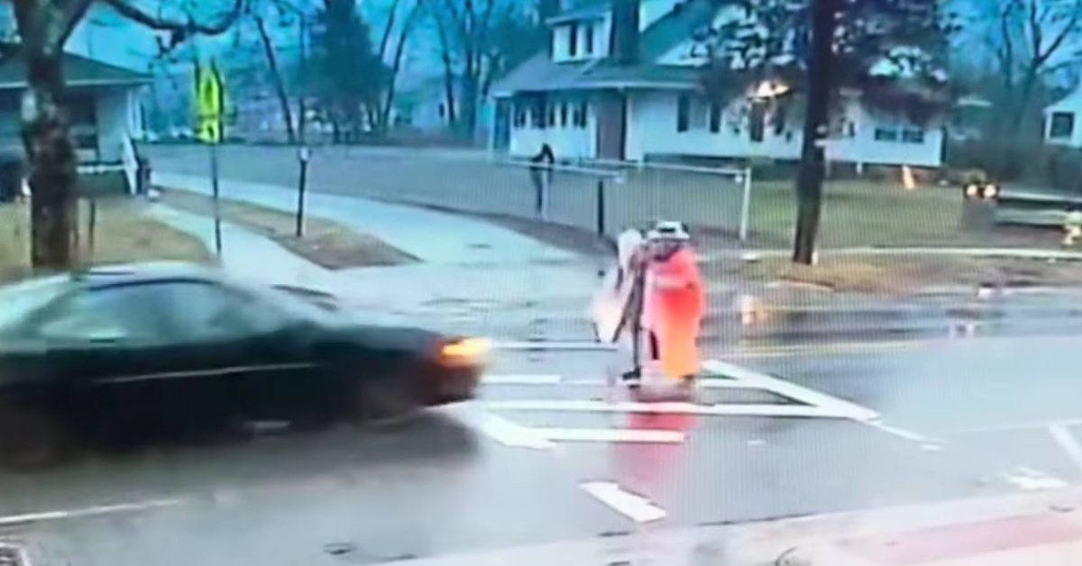 Maryland Crossing Guard Hailed As Hero After Quick Reflexes Save Girl From Getting Hit By Car