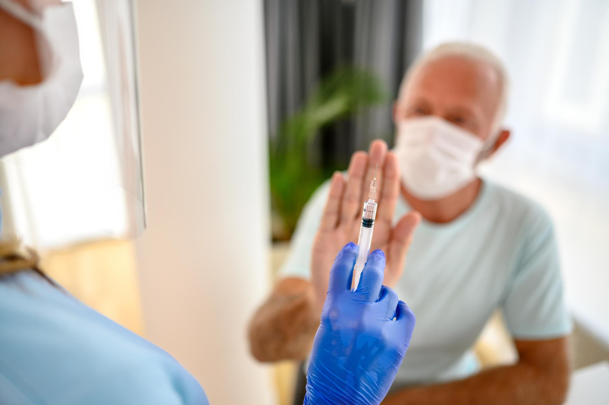 Obbligo vaccinale per gli over 50: 1,5 milioni non hanno cambiato idea