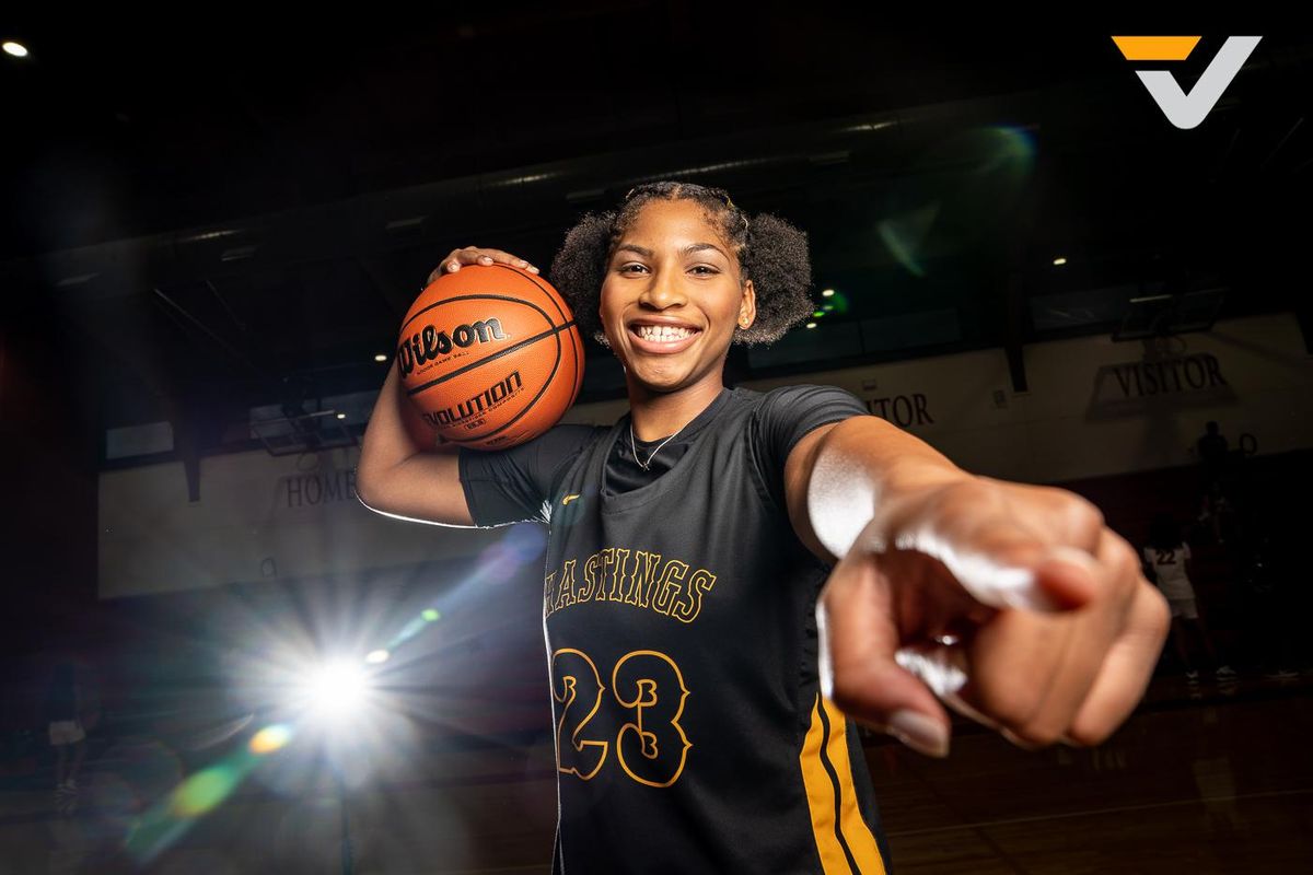 Winston guides Alief Hastings to first playoff berth in four years as its double-double machine