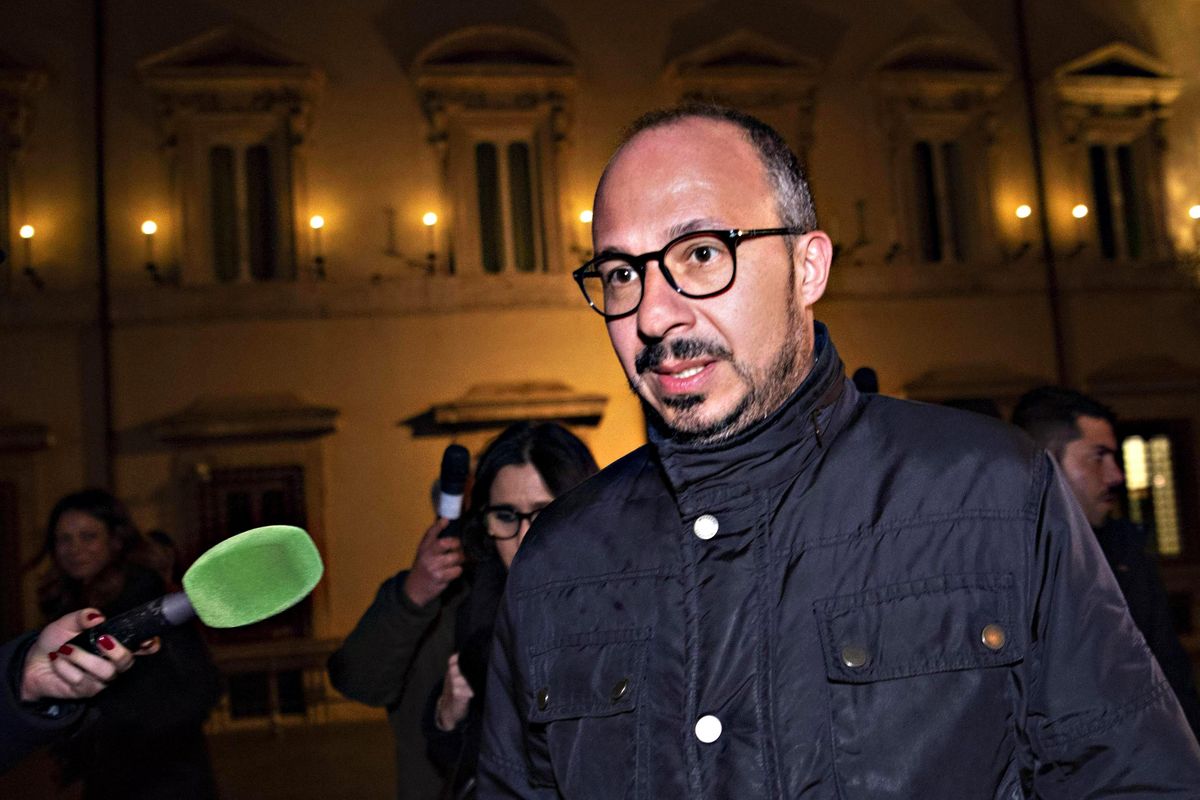 La politica che sparla di limitazioni finite vive fuori dalla realtà e lontano dalla gente