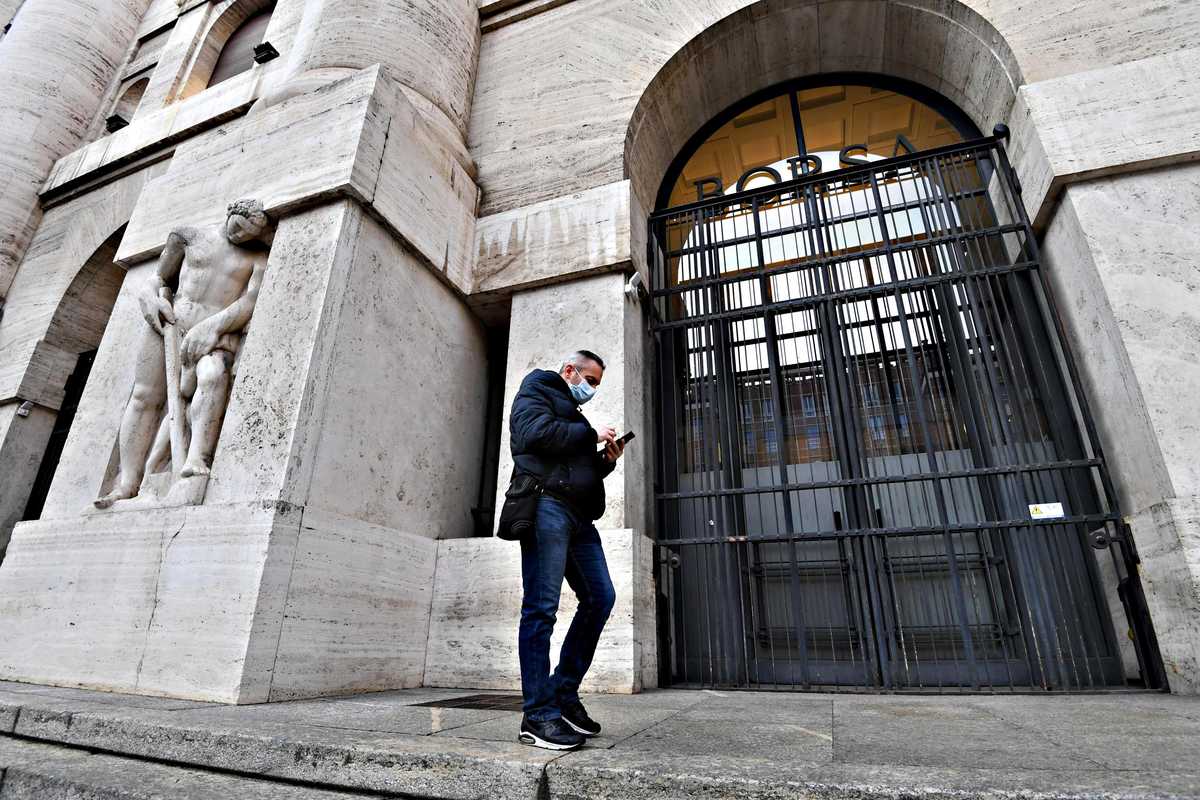 Un altro addio fra i vertici di Borsa. Per la successione francesi favoriti