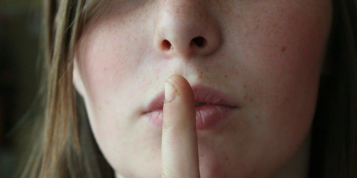 People Break Down The Things That Women Keep From Men