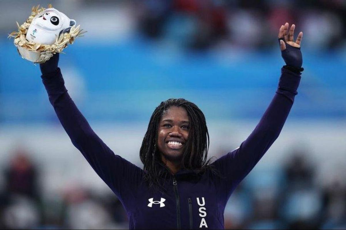 Her teammate gave up her spot so Erin Jackson could compete. Then Jackson won Olympic gold.