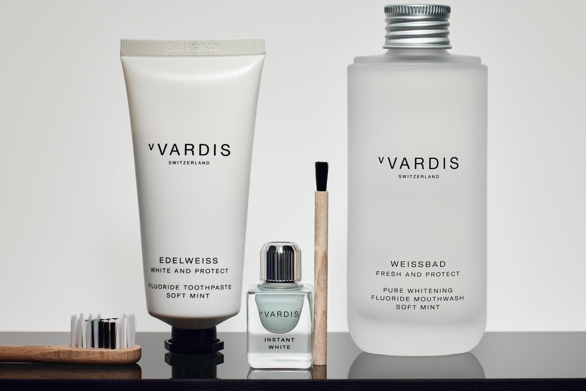 We Put Crest Whitestrips And vVardis To The Test - Here Is Our Honest Review