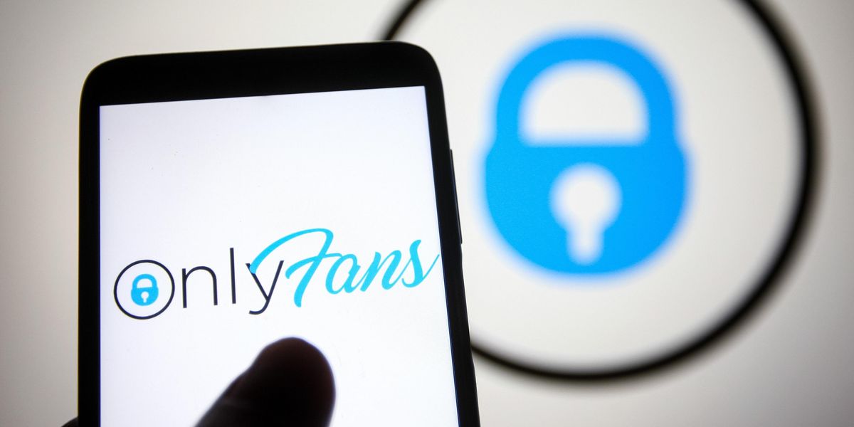 OnlyFans Removes, Then Restores, Russian Accounts