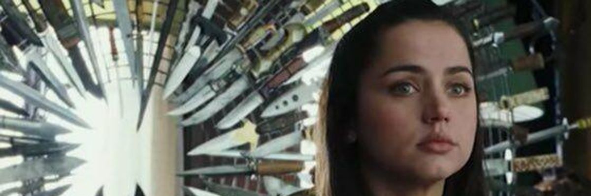Ana de Armas on the movie "knives out"
