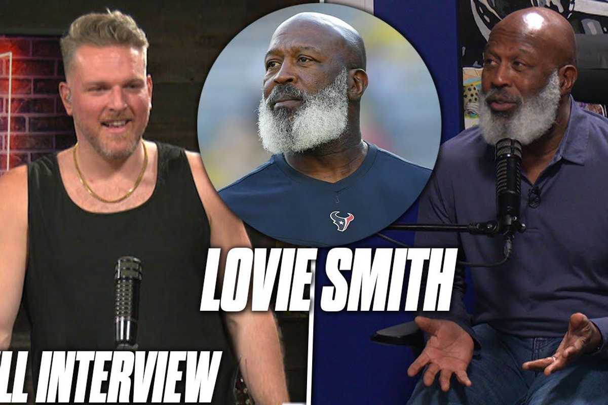 Texans HC Lovie Smith brings down the house on Pat McAfee Show