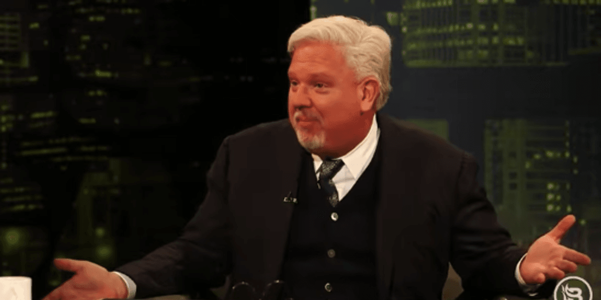 'I haven't thought of being vaporized by the Soviet Union since I was 20' — Glenn Beck - Vimarsana News