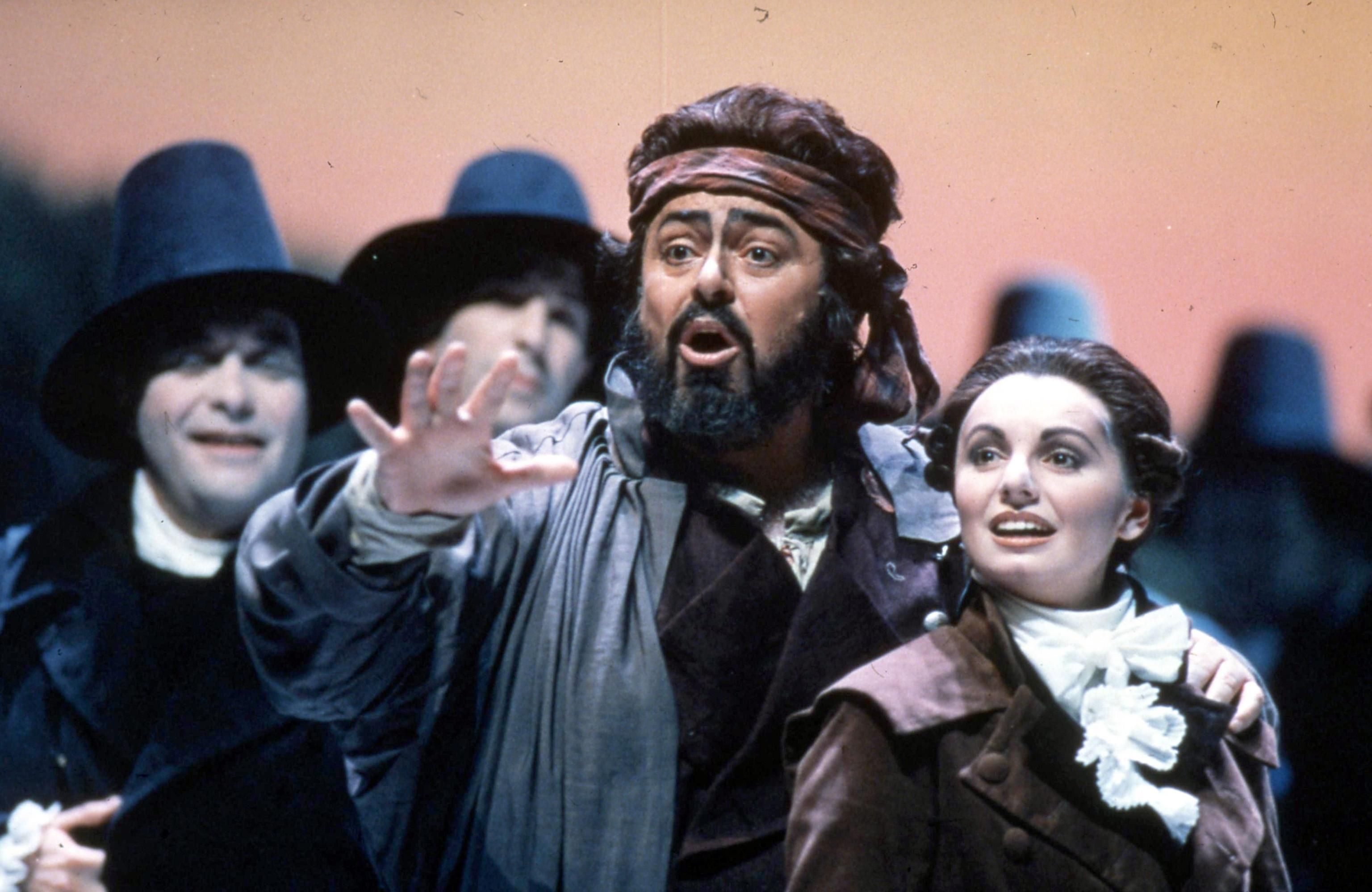 Pavarotti, un portento ossessionato dal cibo