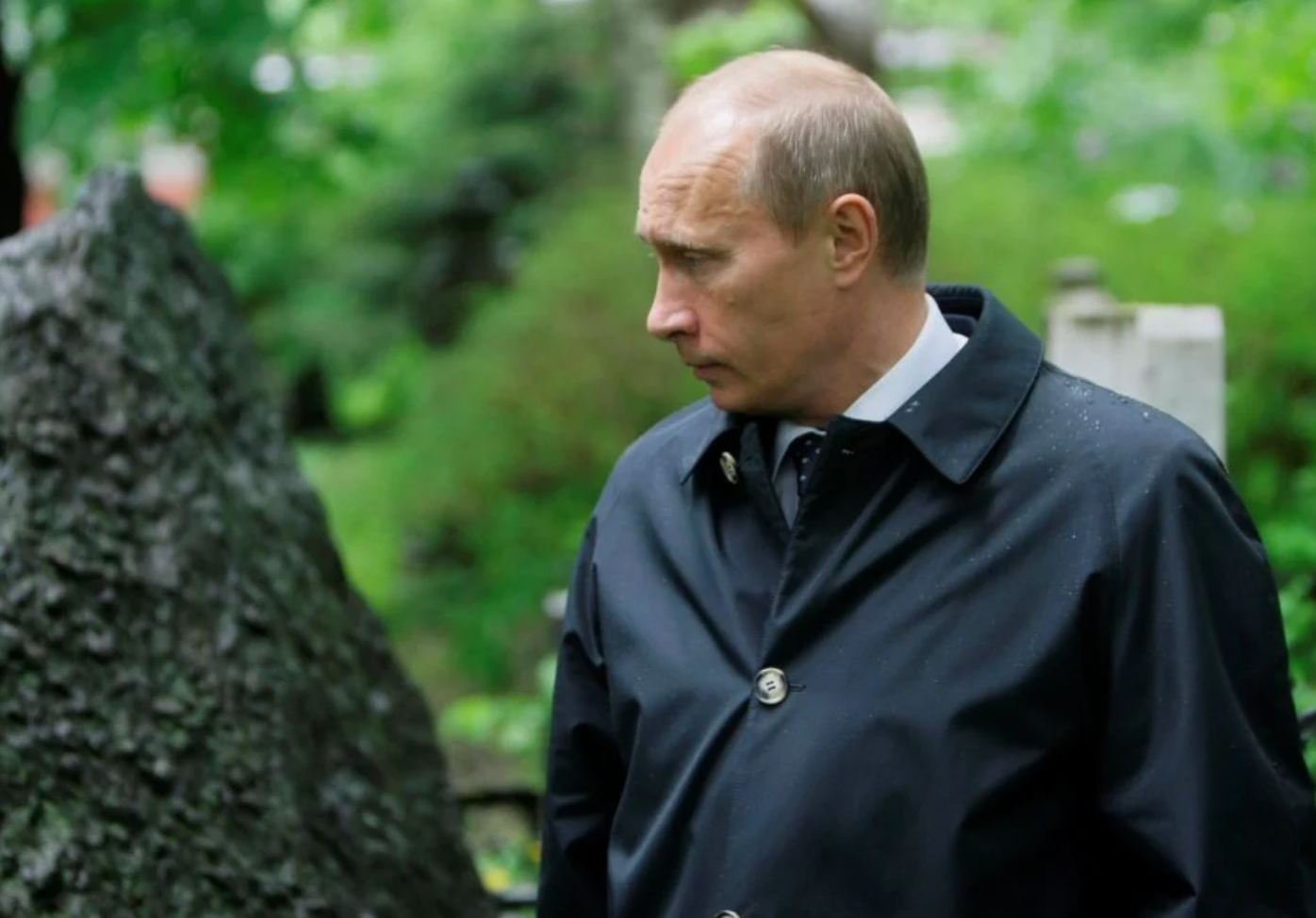 Vladimir Putin Should 'Denazify' Himself
