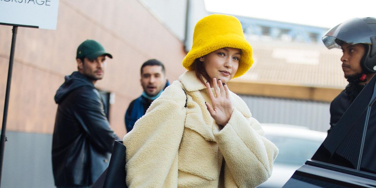 Gigi Hadid to Donate Fashion Week Earnings to Ukrainian Refugees