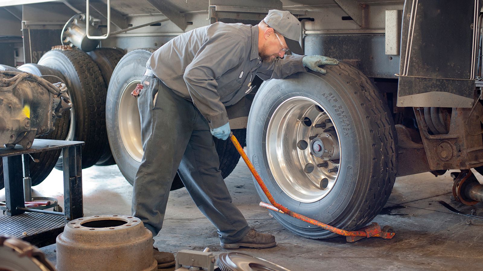 Wheel and Rim Servicing