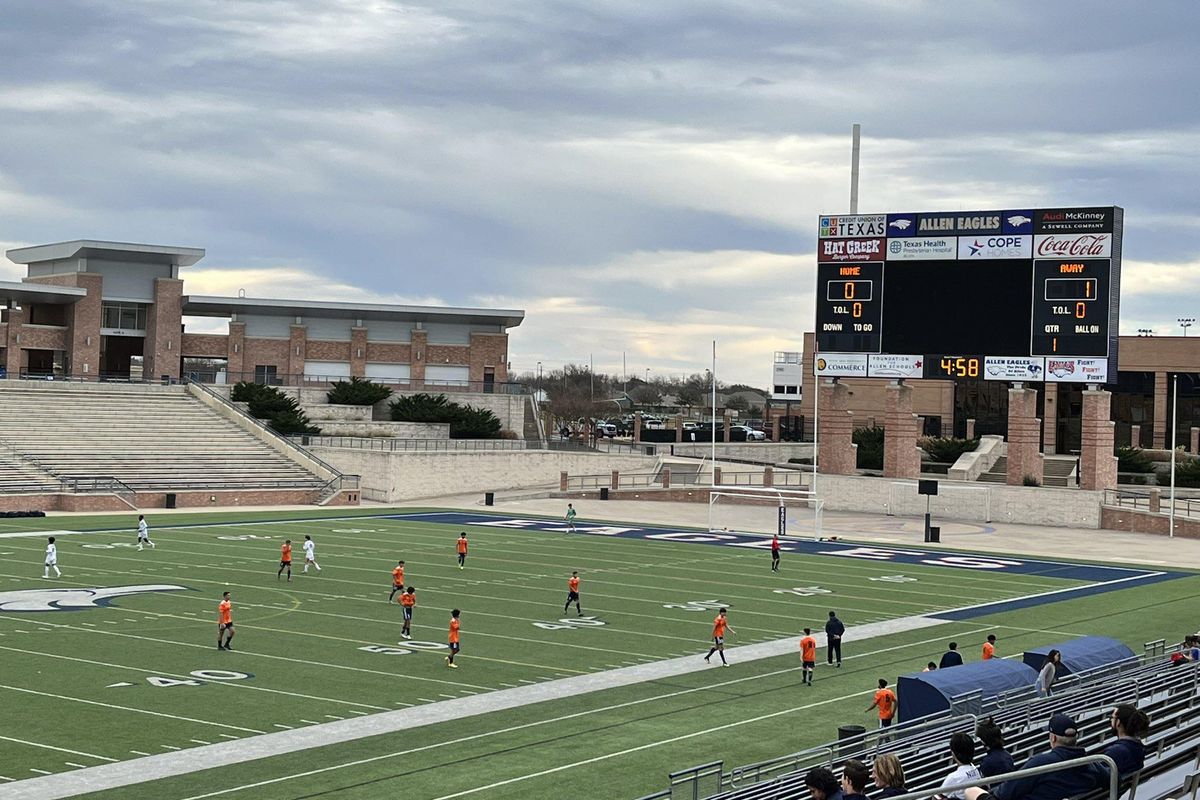 HIGHLIGHT VIDEO: McKinney High boys soccer defeats Little Elm in shoot-out