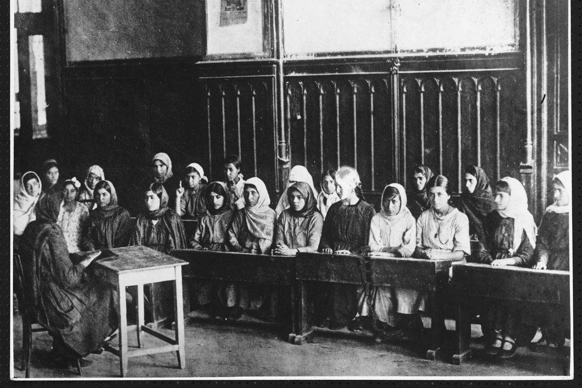 L'Azerbaigian ricostruisce la storia per fare epurazione culturale