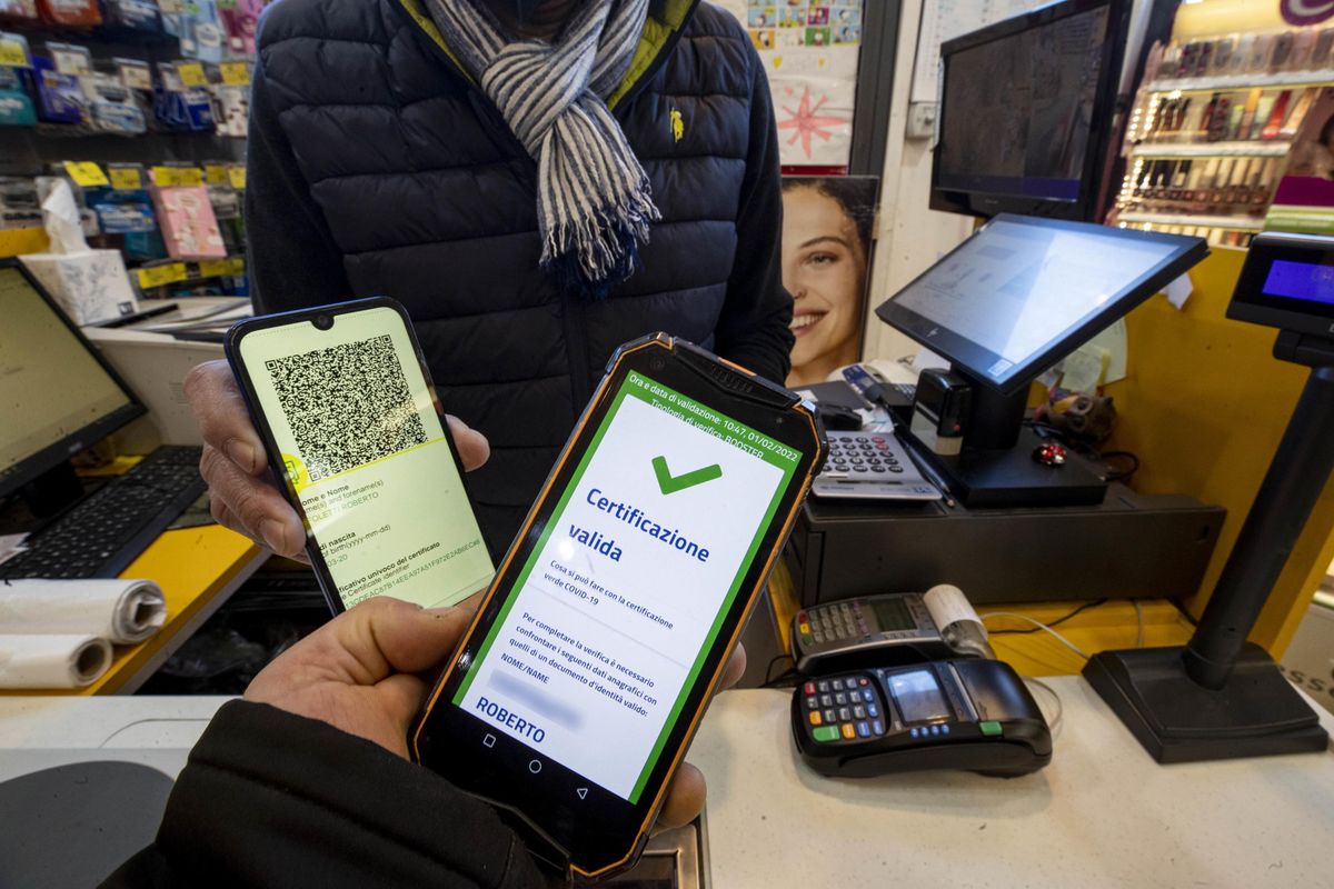 Guerra burocratica agli esentati obbligati a convertire il certificato