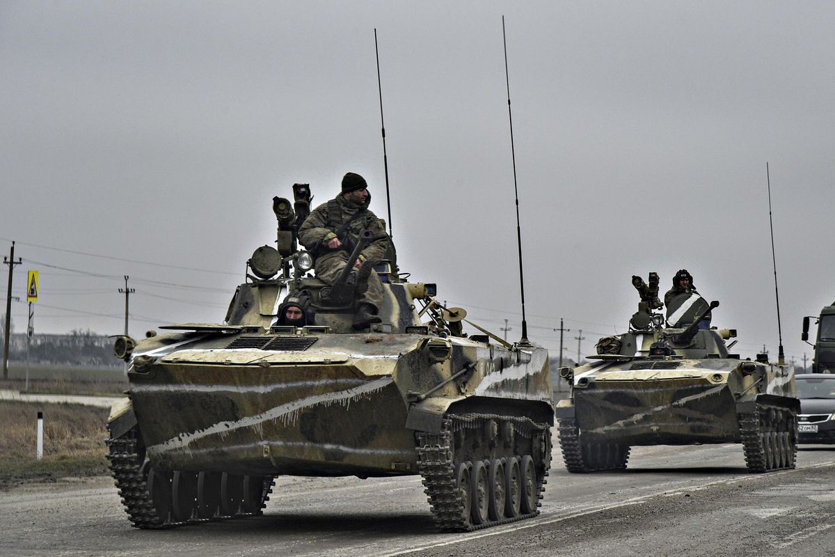 Prove di dialogo, poi vincono gli insulti. «A Kiev governano drogati e neonazisti»